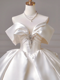 Princess Long Wedding Gowns Ball Gown Off The Shoulder Satin For Bride With Short Sleeves Bridal Dresses HZ0311